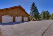 11710-Tinkers-Landing-Truckee-large-004-002-Garage-1500x1000-72dpi