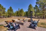 11710-Tinkers-Landing-Truckee-large-008-014-Backyard-1500x1000-72dpi