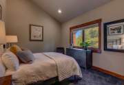 11710-Tinkers-Landing-Truckee-large-037-041-Bedroom-En-suite-1500x1000-72dpi