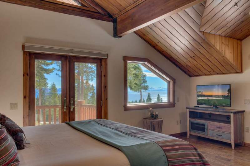 2900-Polaris-Rd-Tahoe-City-CA-large-029-031-Bedroom-1500x1000-72dpi